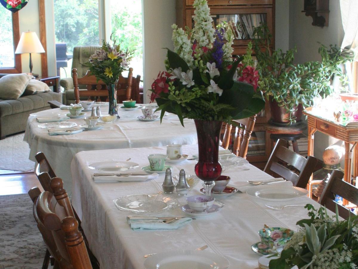 Sweetfern Inn (Adults Only) Clare Exterior photo